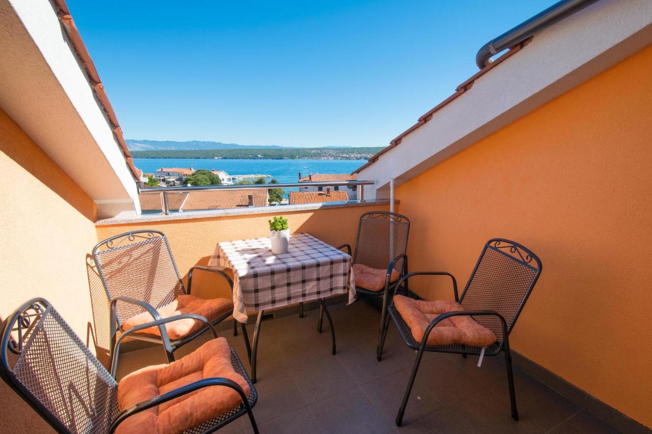 Apartments Mladenka Малинська Екстер'єр фото